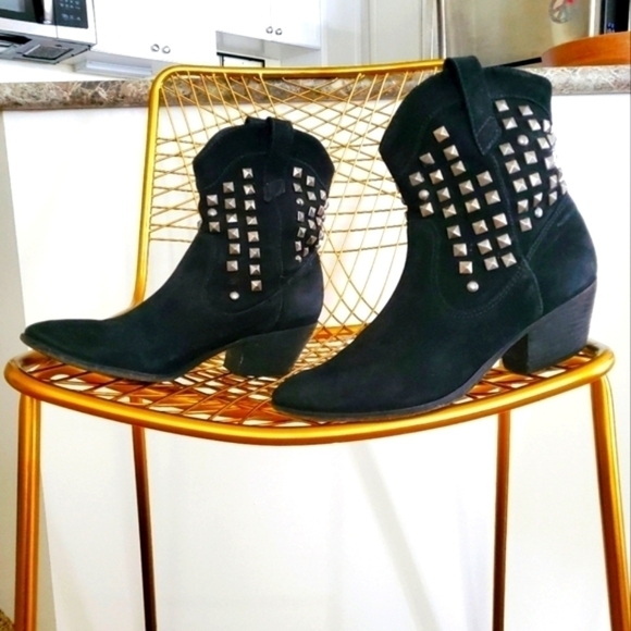 SCHUTZ Shoes - SCHUTZ | Suede Studded Ankle Boot
